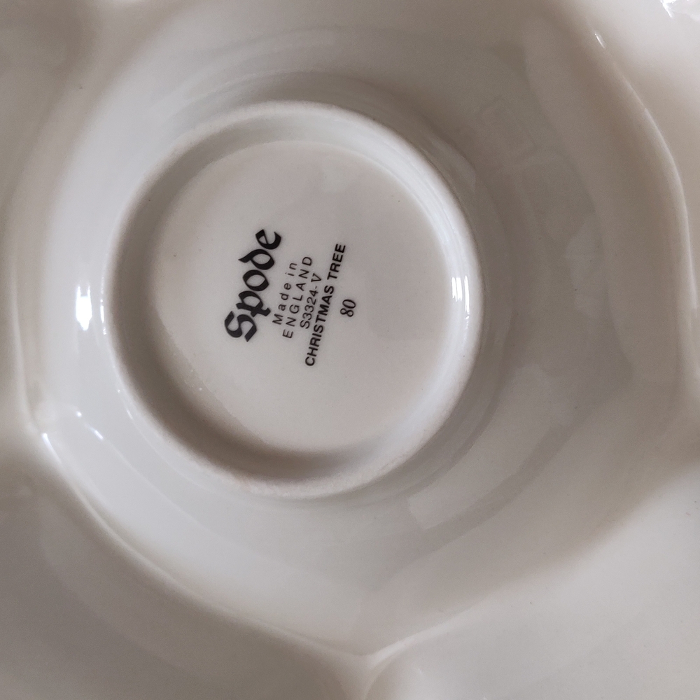 Spode Christmas Tree Holiday Tree Divided Serving Tray - Picture 3 of 6